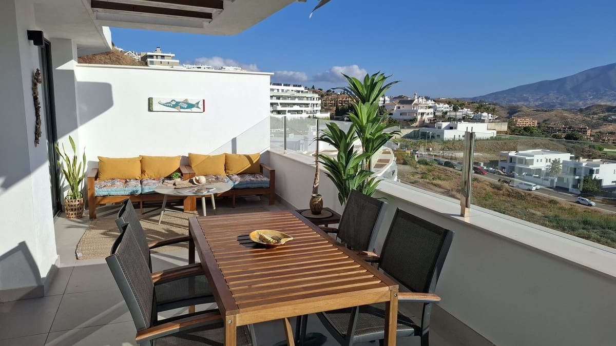 2 makuuhuone Huoneisto myytävänä paikassa La Cala de Mijas mukana uima-altaan 
autotalli - 695 000 € (Ref: 10099603)