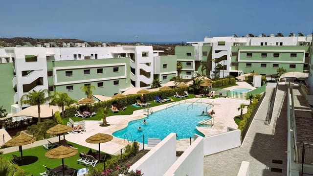 2 makuuhuone Huoneisto myytävänä paikassa La Cala de Mijas, Mijas mukana uima-altaan 
autotalli - 695 000 € (Ref: 10099603)