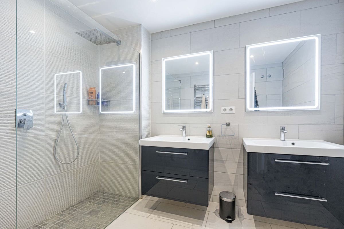 3 sovrum Lägenhet till salu i San Pedro de Alcantara med pool garage - 725 000 € (Ref: 10099604)