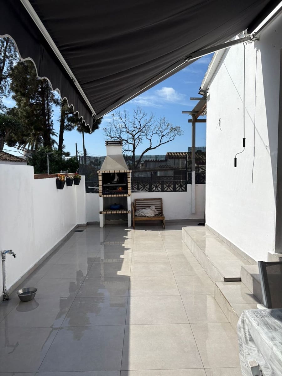 3 chambre Bungalow à vendre à Costabella - 315 000 € (Ref: 10099605)