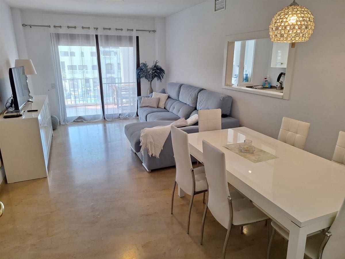 2 sovrum Lägenhet till salu i La Duquesa / Puerto de la Duquesa med pool - 380 000 € (Ref: 10099607)