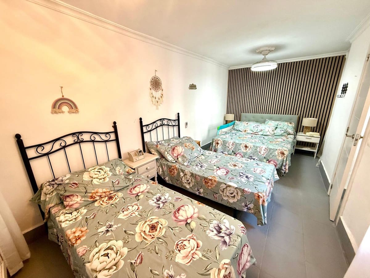 3 Zimmer Doppelhaus zu verkaufen in Fuengirola mit Pool - 435.000 € (Ref: 10099608)
