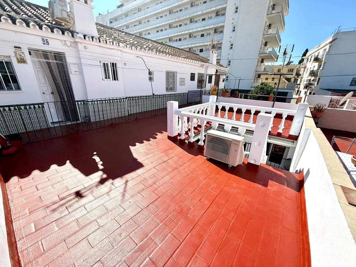 3 Zimmer Doppelhaus zu verkaufen in Fuengirola mit Pool - 435.000 € (Ref: 10099608)