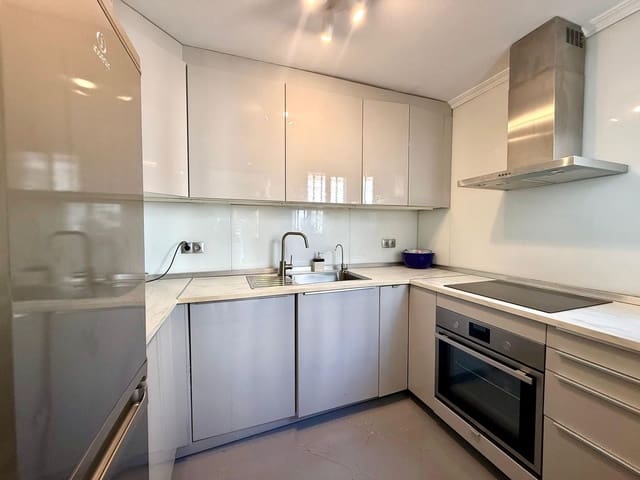 3 Zimmer Doppelhaus zu verkaufen in Fuengirola mit Pool - 435.000 € (Ref: 10099608)