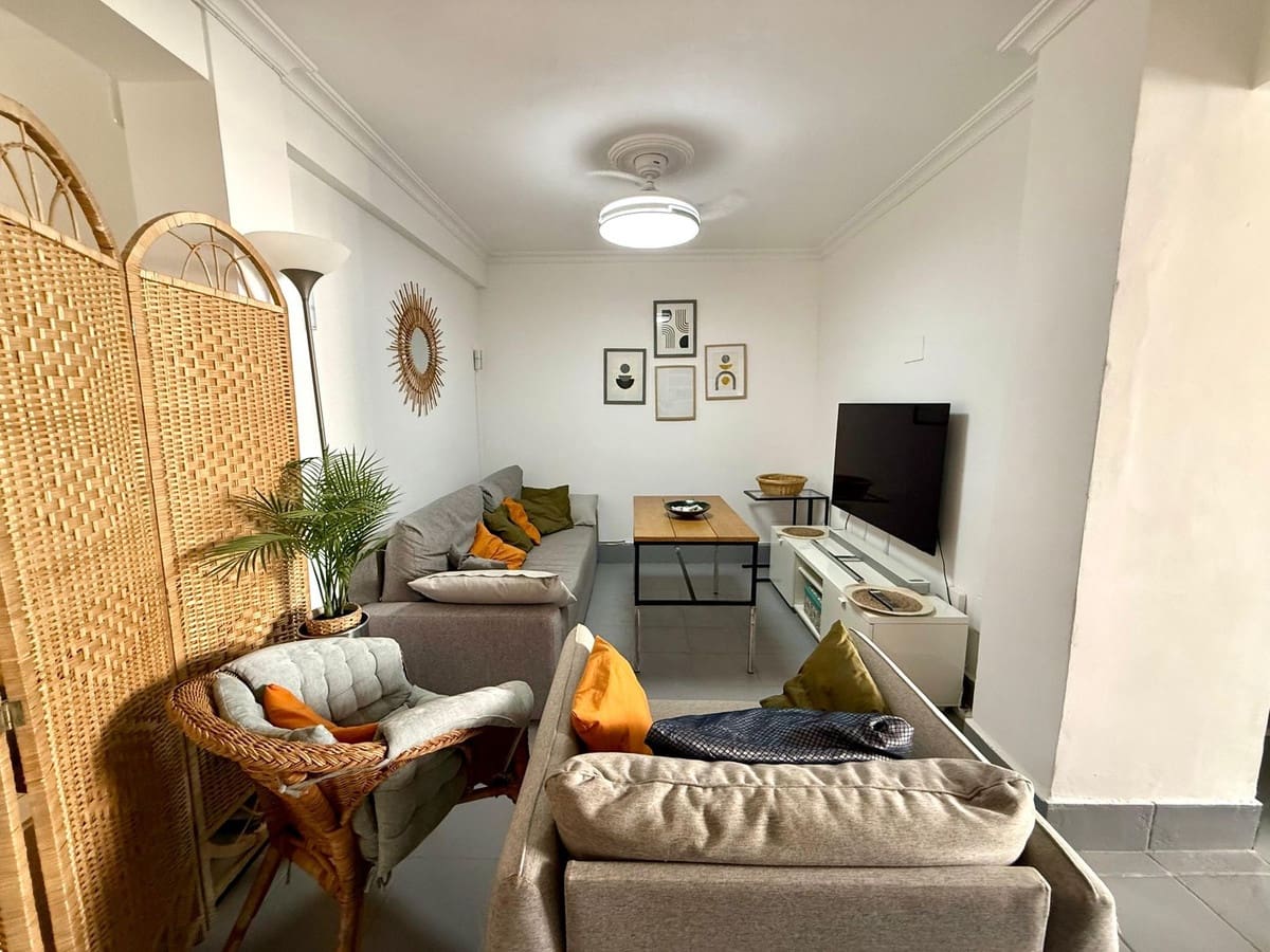 3 Zimmer Doppelhaus zu verkaufen in Fuengirola mit Pool - 435.000 € (Ref: 10099608)