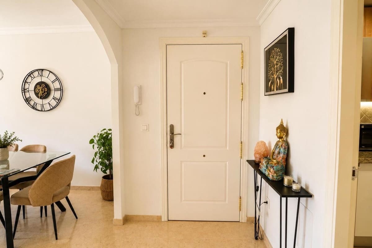 2 Zimmer Apartment zu verkaufen in Elviria mit Pool Garage - 419.000 € (Ref: 10101308)