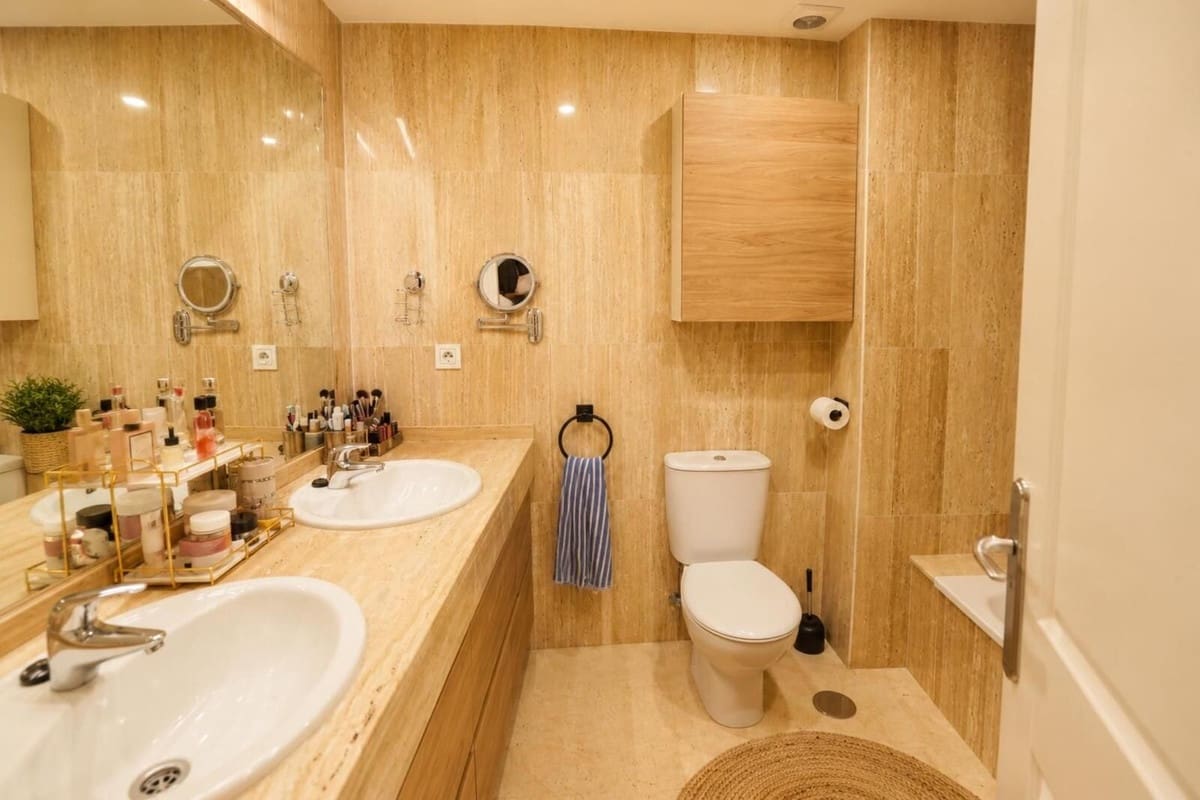 2 Zimmer Apartment zu verkaufen in Elviria mit Pool Garage - 419.000 € (Ref: 10101308)