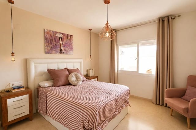 2 Zimmer Apartment zu verkaufen in Elviria, Marbella mit Pool Garage - 419.000 € (Ref: 10101308)