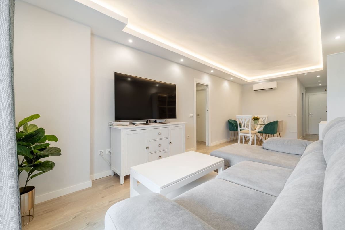 2 slaapkamer Appartement te koop in Benalmadena met zwembad garage - € 390.000 (Ref: 10101313)