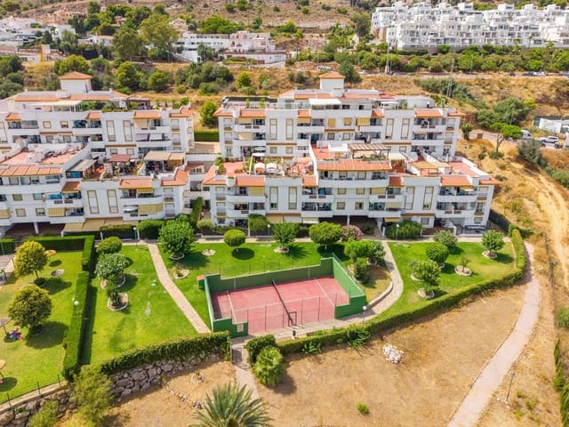 2 slaapkamer Appartement te koop in Benalmádena met zwembad garage - € 390.000 (Ref: 10101313)