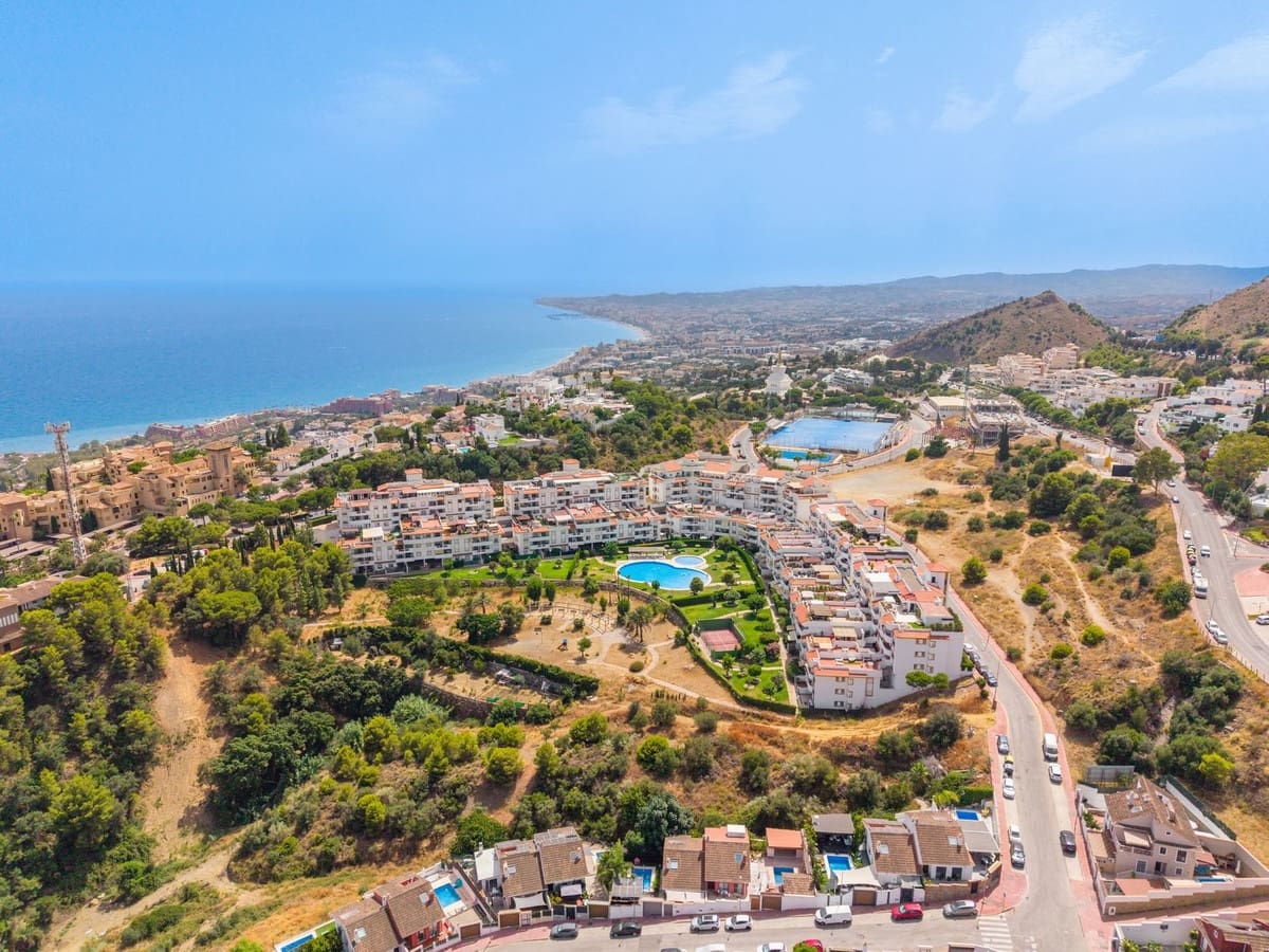 2 slaapkamer Appartement te koop in Benalmadena met zwembad garage - € 390.000 (Ref: 10101313)