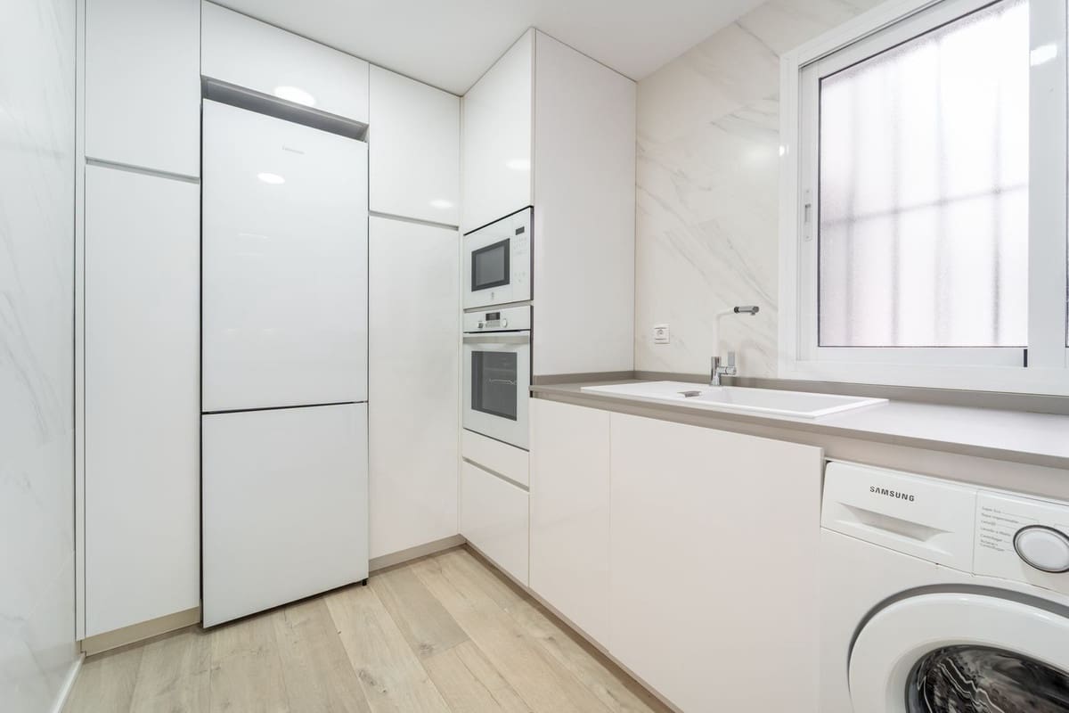 2 slaapkamer Appartement te koop in Benalmadena met zwembad garage - € 390.000 (Ref: 10101313)