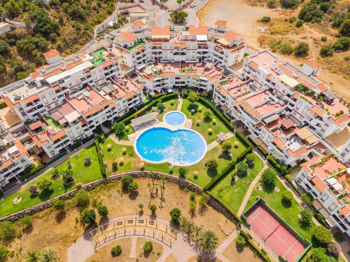 2 slaapkamer Appartement te koop in Benalmadena met zwembad garage - € 390.000 (Ref: 10101313)
