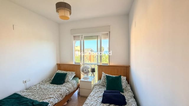 3 makuuhuone Huoneisto myytävänä paikassa Bahia de Casares, Casares mukana uima-altaan 
autotalli - 335 000 € (Ref: 10101314)