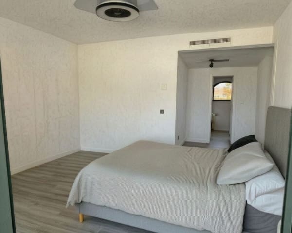 Apartamento de 3 habitaciones en Selwo, Estepona en venta con piscina - 499.000 € (Ref: 10101315)