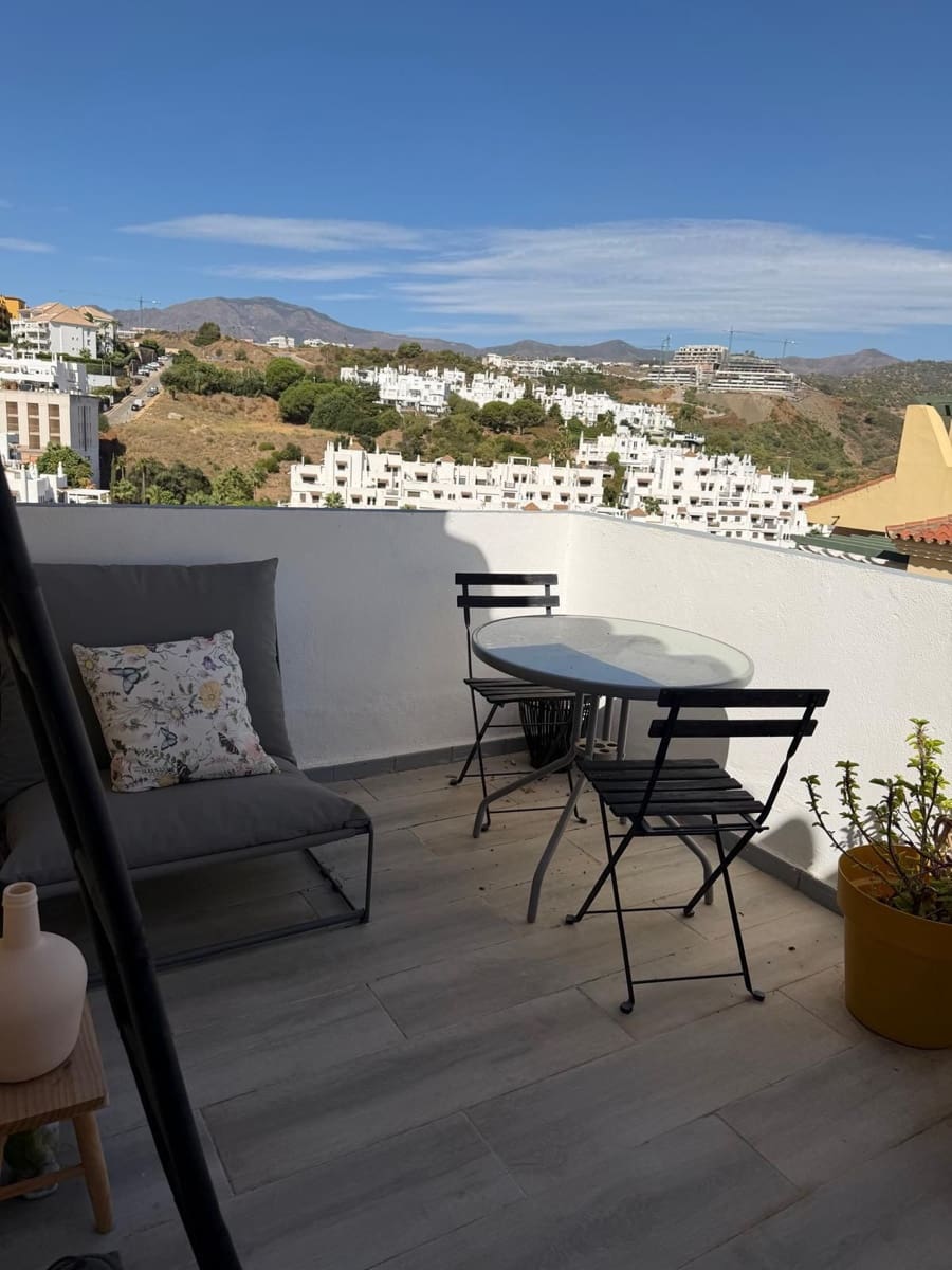 Apartamento de 3 habitaciones en New Golden Mile en venta con piscina - 499.000 € (Ref: 10101315)