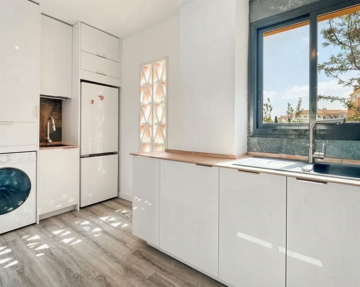 Apartamento de 3 habitaciones en New Golden Mile en venta con piscina - 499.000 € (Ref: 10101315)