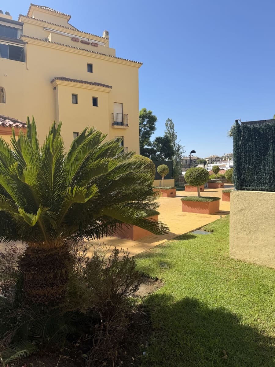 Apartamento de 3 habitaciones en New Golden Mile en venta con piscina - 499.000 € (Ref: 10101315)