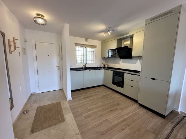 2 chambre Appartement à vendre à Cerros del Águila, Mijas avec piscine garage - 349 000 € (Ref: 10101316)