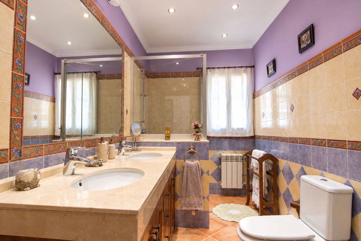 4 Zimmer Villa zu verkaufen in Coin mit Pool Garage - 795.000 € (Ref: 10101318)