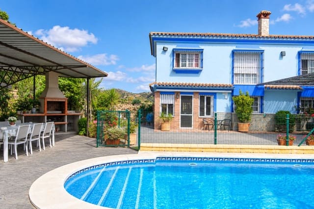 4 Zimmer Villa zu verkaufen in Coín mit Pool Garage - 795.000 € (Ref: 10101318)