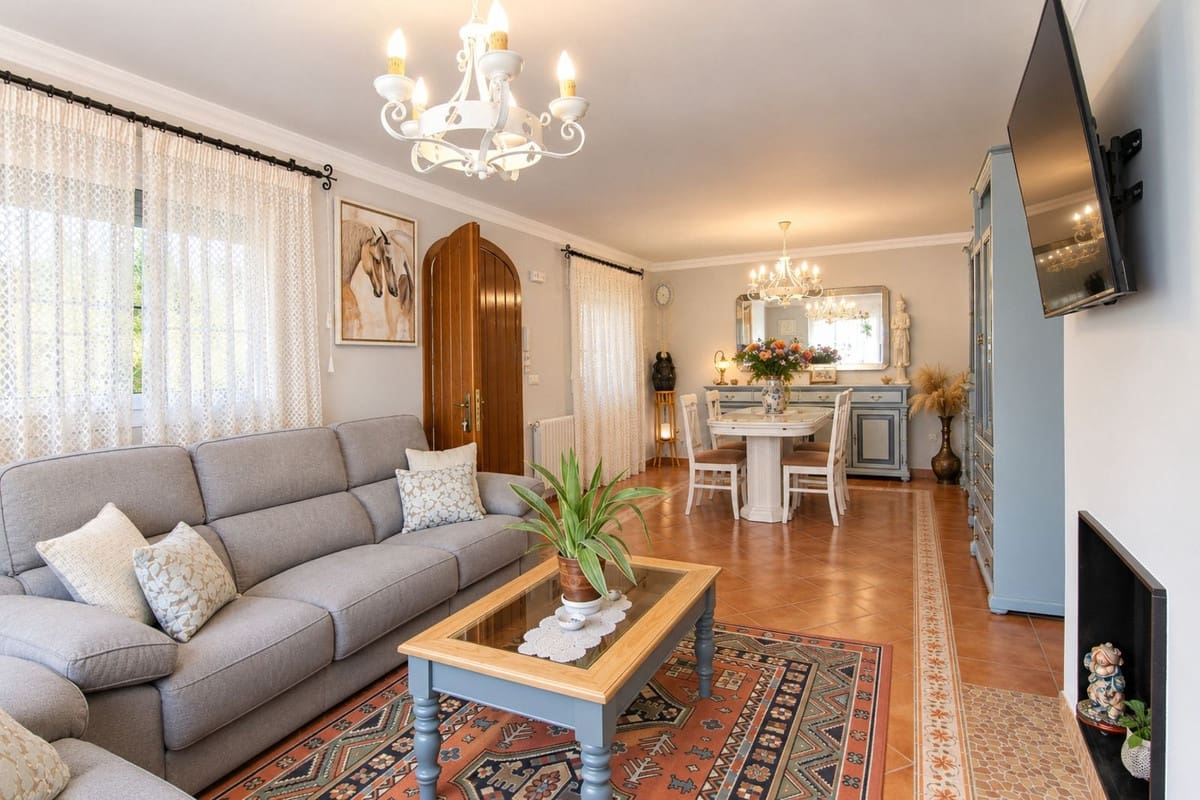 4 Zimmer Villa zu verkaufen in Coin mit Pool Garage - 795.000 € (Ref: 10101318)