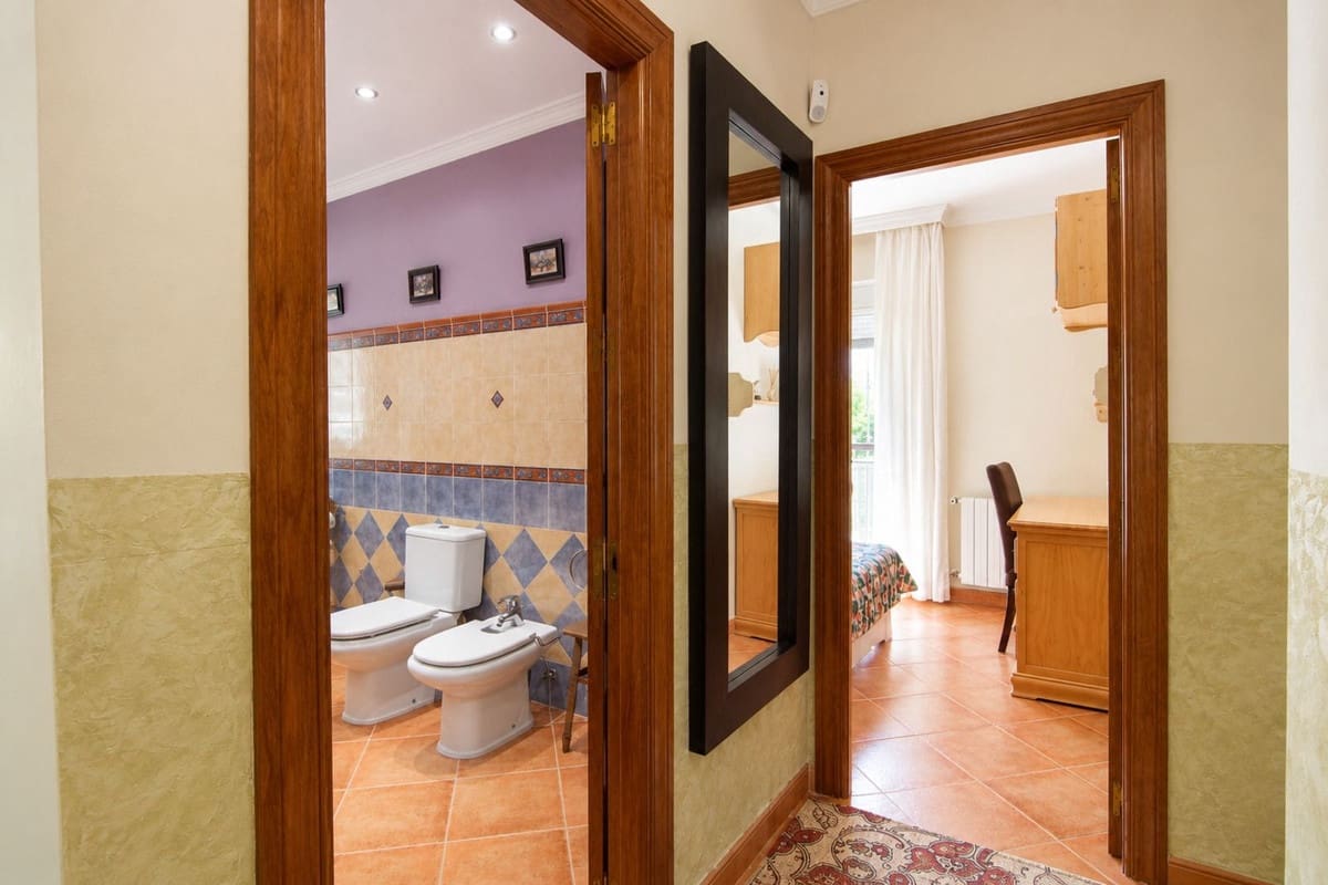 4 Zimmer Villa zu verkaufen in Coin mit Pool Garage - 795.000 € (Ref: 10101318)