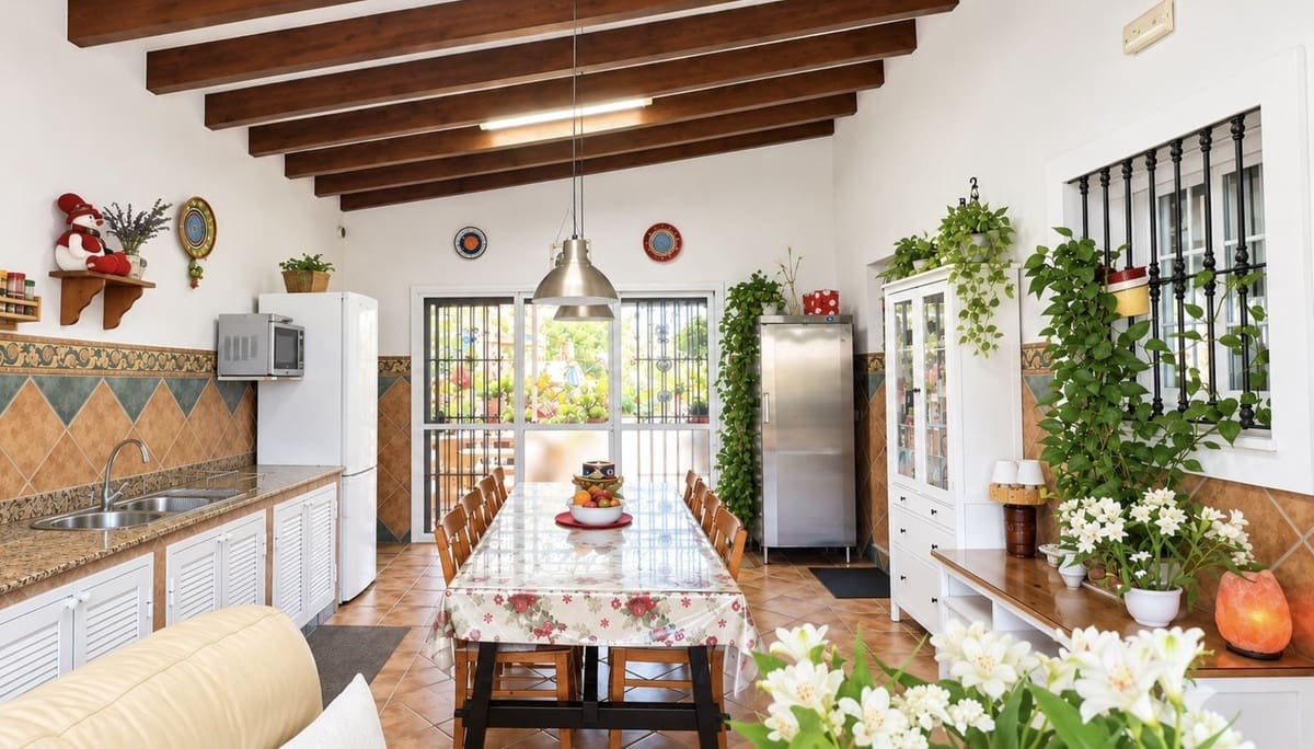 4 Zimmer Villa zu verkaufen in Coin mit Pool Garage - 795.000 € (Ref: 10101318)
