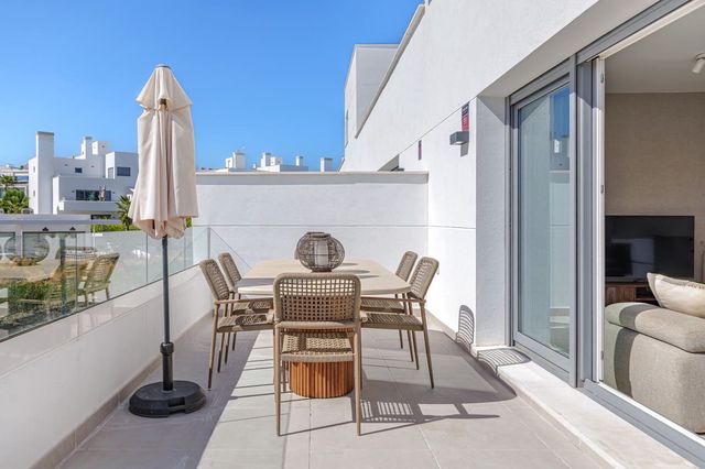 2 quarto Apartamento para venda em Cancelada, Estepona com piscina garagem - 475 000 € (Ref: 10118457)