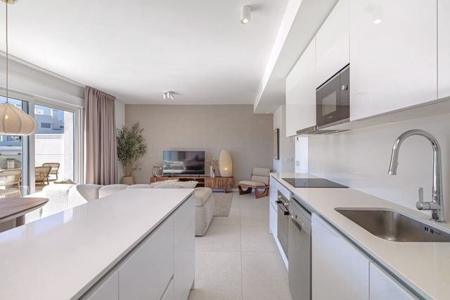 2 quarto Apartamento para venda em Cancelada, Estepona com piscina garagem - 475 000 € (Ref: 10118457)