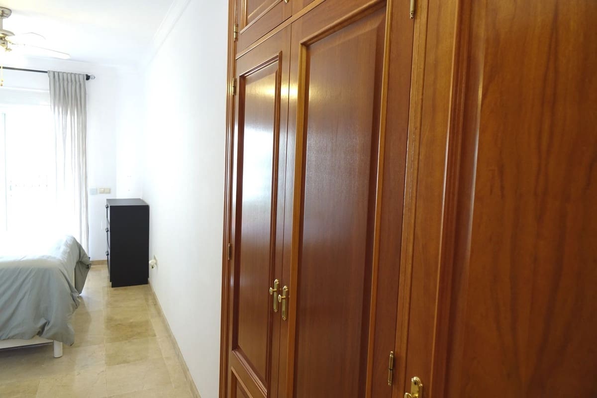 2 slaapkamer Appartement te koop in Mijas Golf met zwembad garage - € 329.000 (Ref: 10118458)
