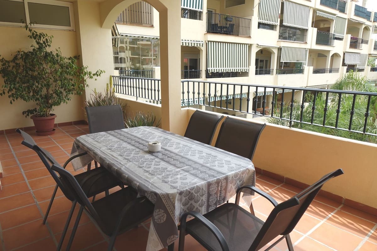 2 slaapkamer Appartement te koop in Mijas Golf met zwembad garage - € 329.000 (Ref: 10118458)