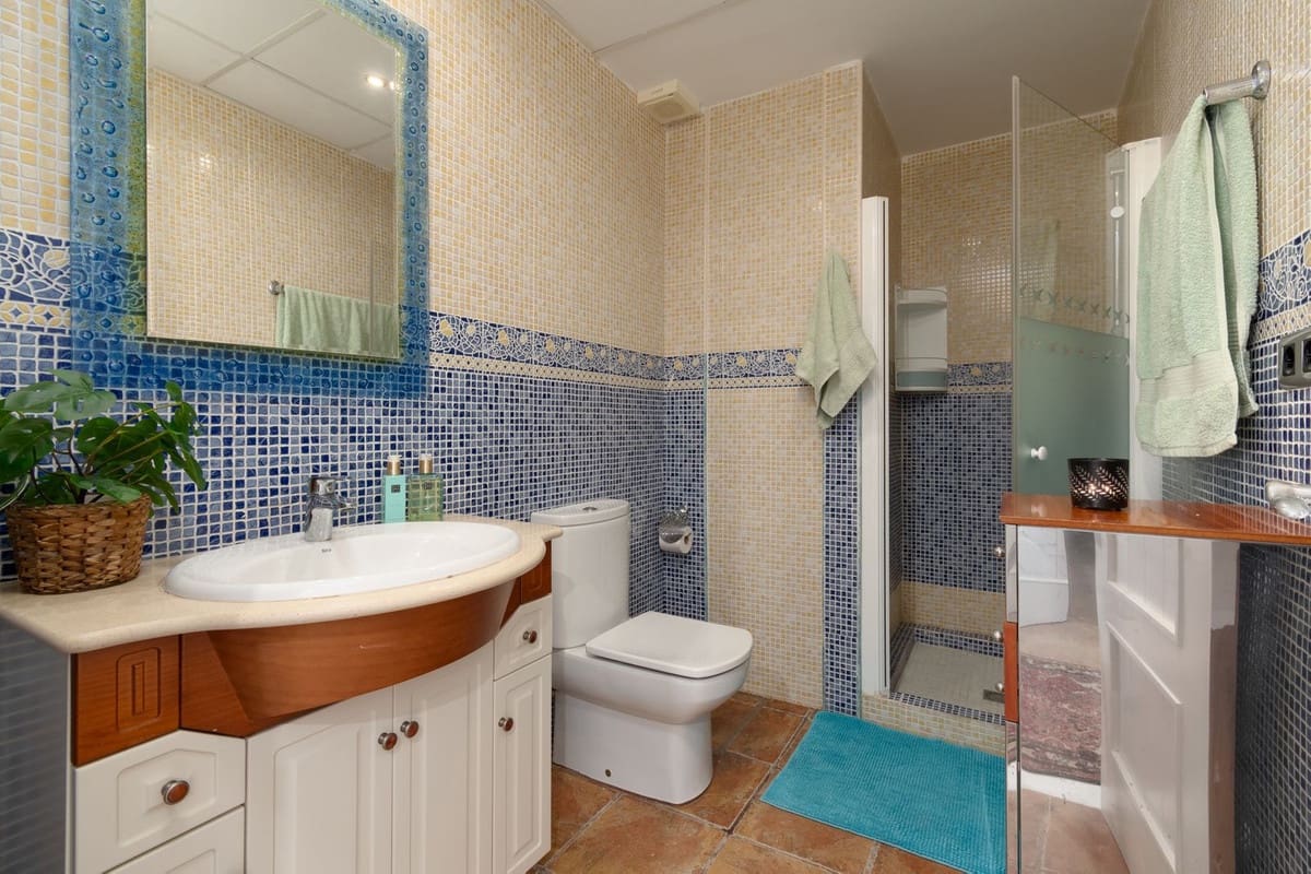 Chalet de 5 habitaciones en Torrequebrada en venta con piscina garaje - 1.450.000 € (Ref: 10118459)