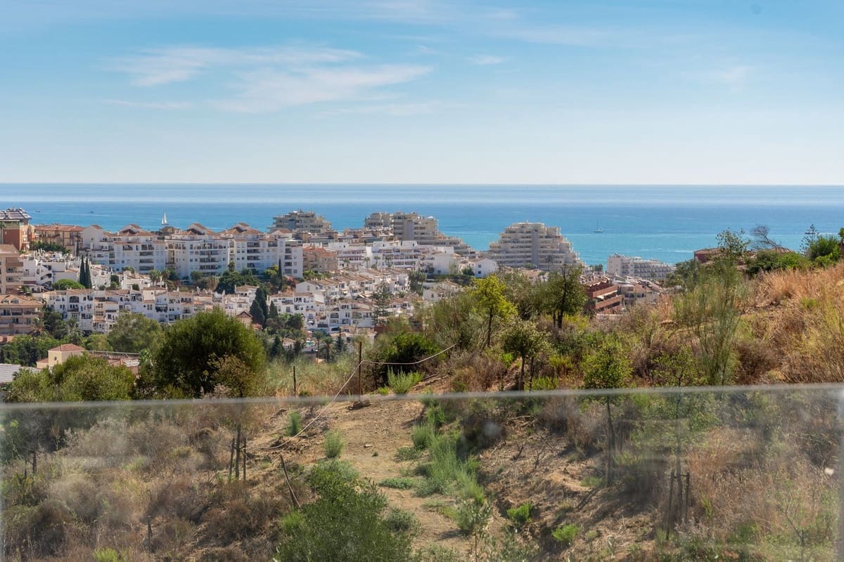 Chalet de 5 habitaciones en Torrequebrada en venta con piscina garaje - 1.450.000 € (Ref: 10118459)