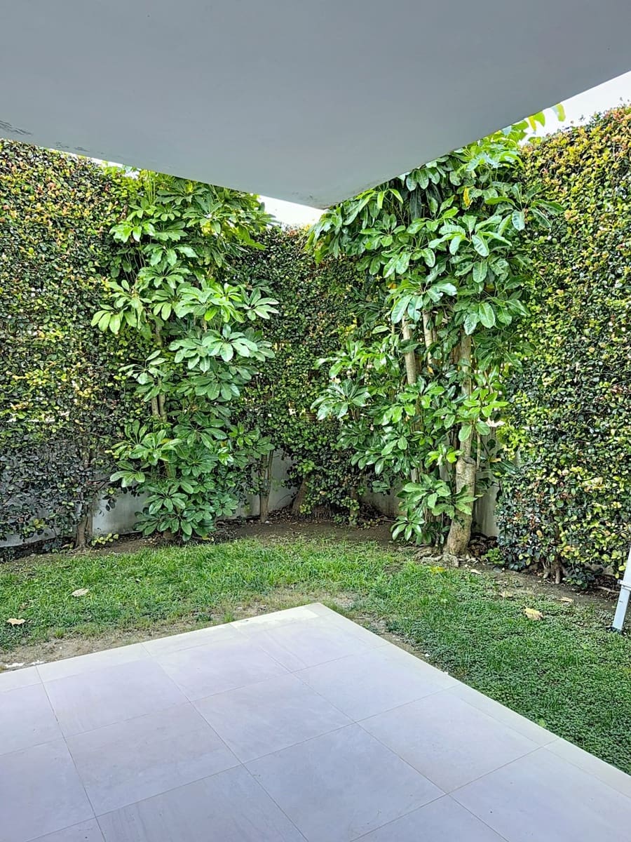 3 bedroom Apartment for sale in Bel-Air with pool garage - € 479,999 (Ref: 10118461)