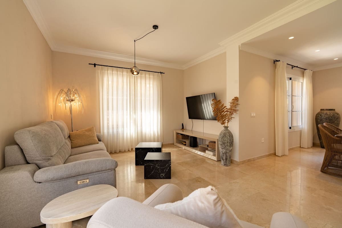 4 camera da letto Villa in vendita in La Cala Hills con piscina - 892.500 € (Rif: 10118463)