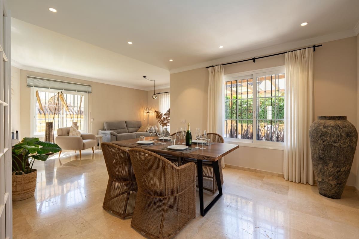 4 camera da letto Villa in vendita in La Cala Hills con piscina - 892.500 € (Rif: 10118463)