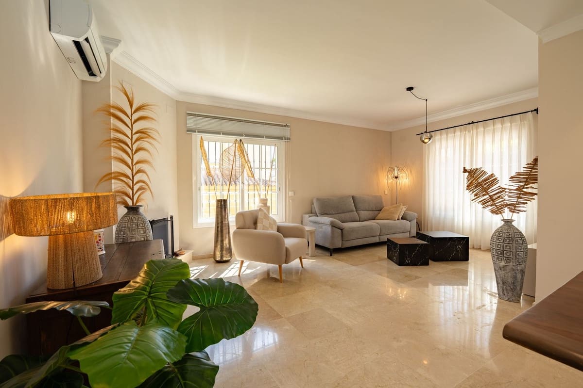 4 camera da letto Villa in vendita in La Cala Hills con piscina - 892.500 € (Rif: 10118463)