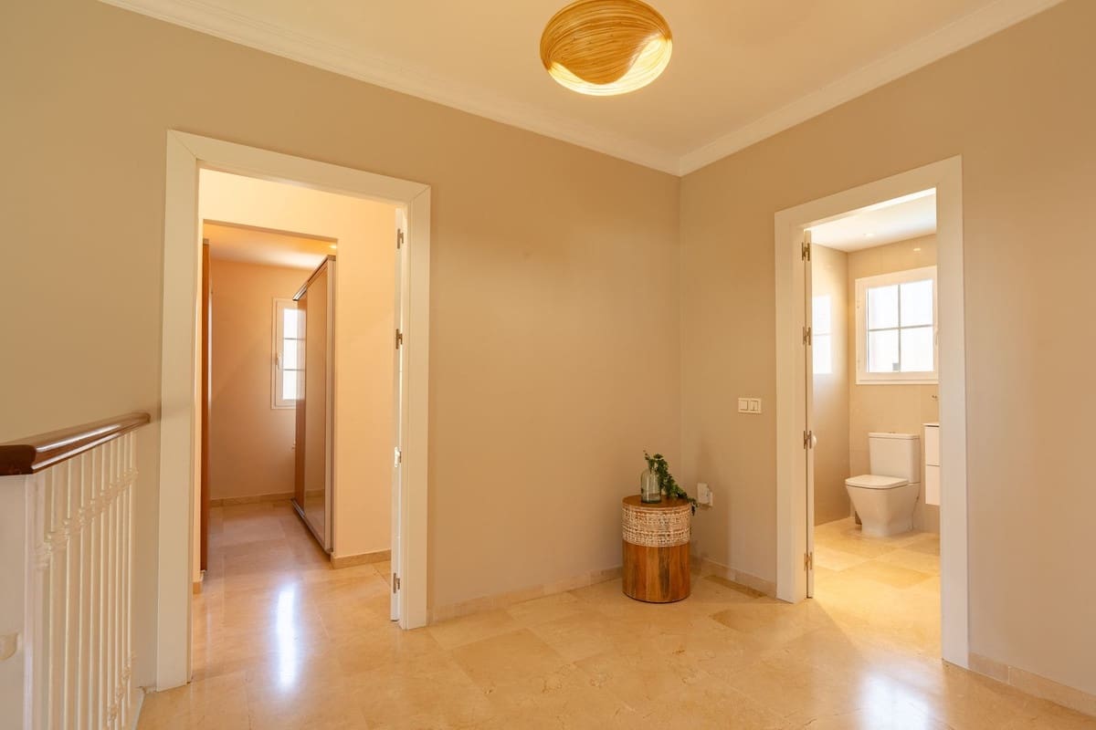 4 camera da letto Villa in vendita in La Cala Hills con piscina - 892.500 € (Rif: 10118463)