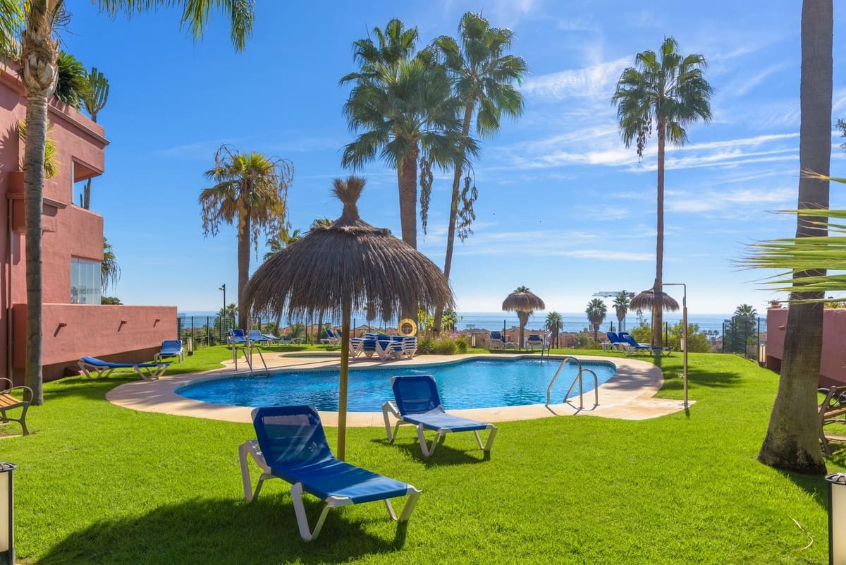 2 quarto Apartamento para venda em Bahia de Casares com piscina garagem - 480 000 € (Ref: 10118465)