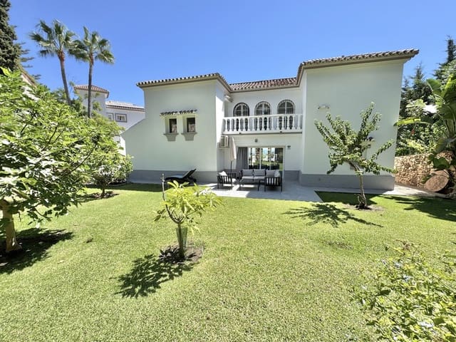5 makuuhuone Huvila myytävänä paikassa La Cala de Mijas, Mijas mukana uima-altaan 
autotalli - 1 595 000 € (Ref: 10118471)