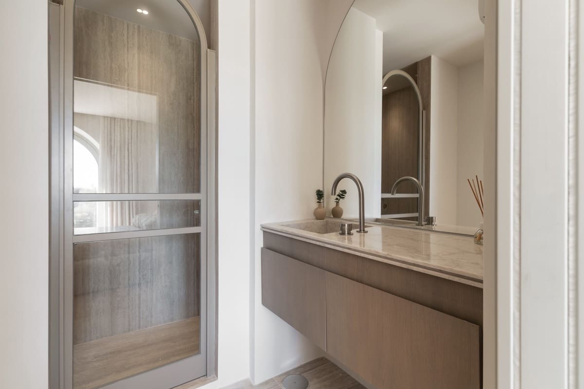 4 chambre Villa/Maison à vendre à Nueva Andalucia avec piscine garage - 3 495 000 € (Ref: 10118473)