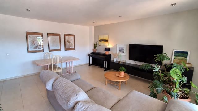 Apartamento de 2 habitaciones en Miraflores, Mijas en venta con piscina garaje - 389.000 € (Ref: 10118476)