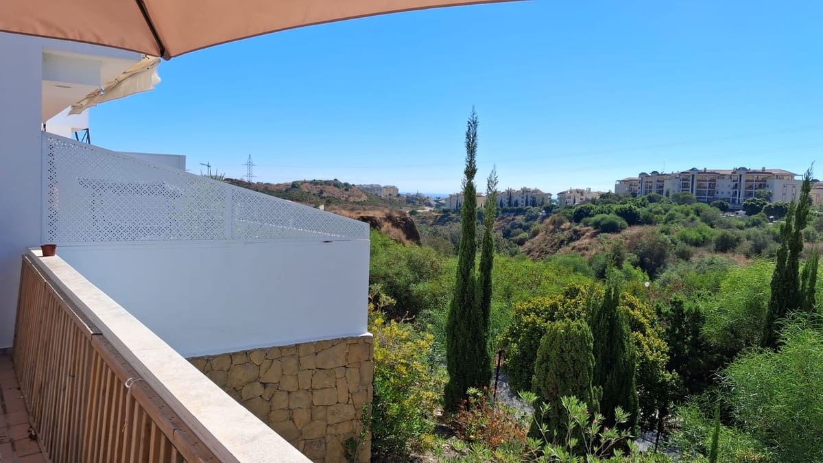 Apartamento de 2 habitaciones en Miraflores en venta con piscina garaje - 389.000 € (Ref: 10118476)