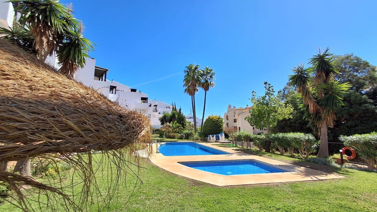Apartamento de 2 habitaciones en Miraflores en venta con piscina garaje - 389.000 € (Ref: 10118476)