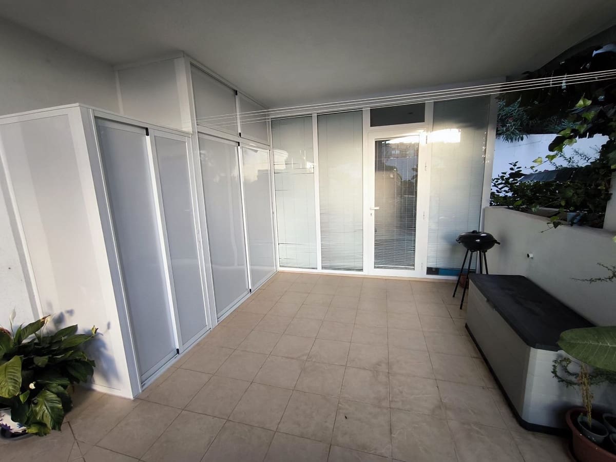 3 makuuhuone Huoneisto myytävänä paikassa Riviera del Sol mukana uima-altaan 
autotalli - 350 000 € (Ref: 10118477)
