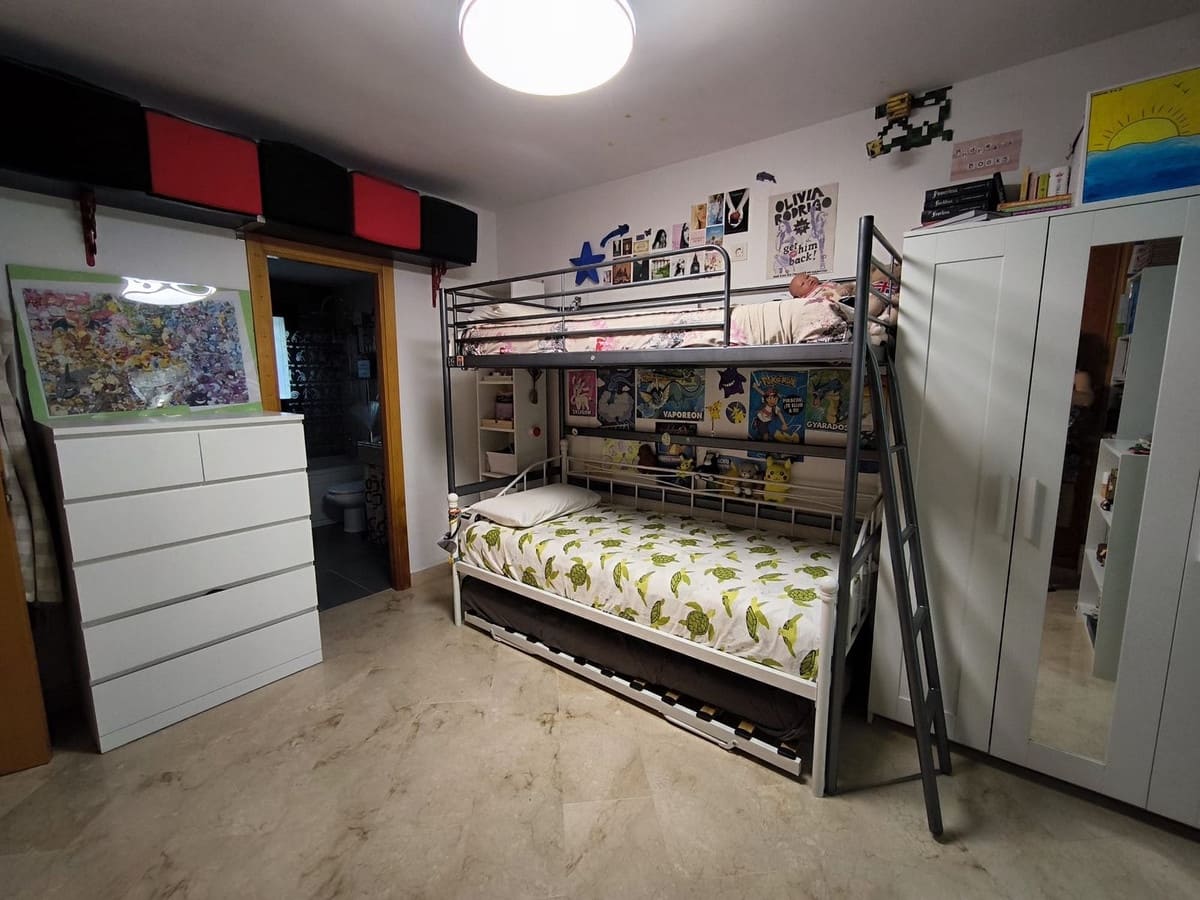 3 makuuhuone Huoneisto myytävänä paikassa Riviera del Sol mukana uima-altaan 
autotalli - 350 000 € (Ref: 10118477)