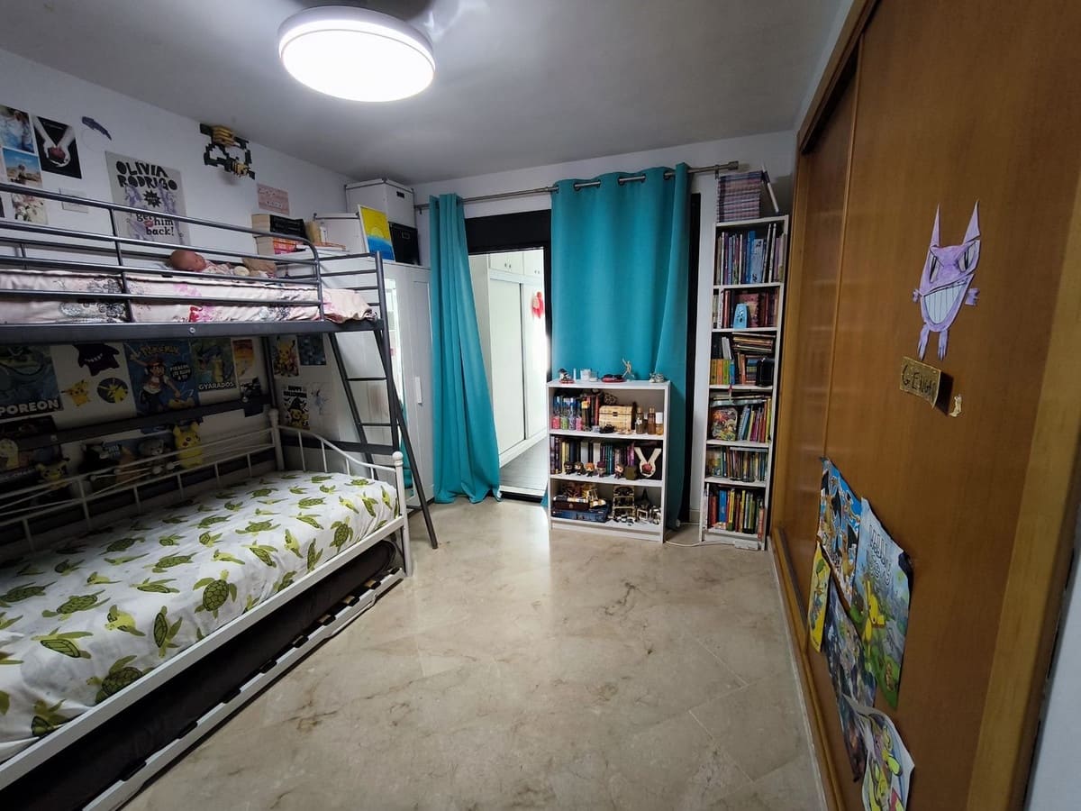 3 makuuhuone Huoneisto myytävänä paikassa Riviera del Sol mukana uima-altaan 
autotalli - 350 000 € (Ref: 10118477)