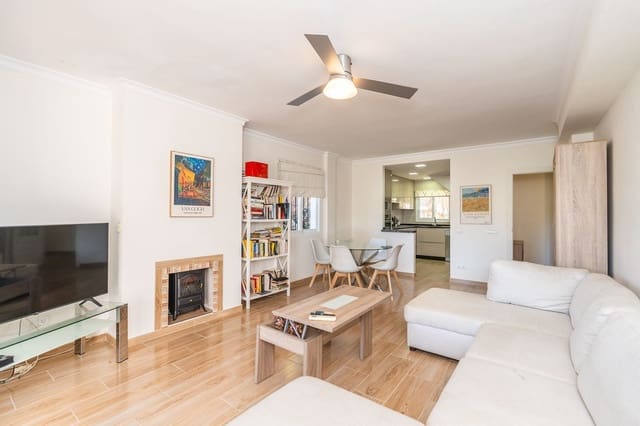 3 sypialnia Apartament na sprzedaż w Golden Mile, Marbella z basenem - 725 000 € (Ref: 10120941)