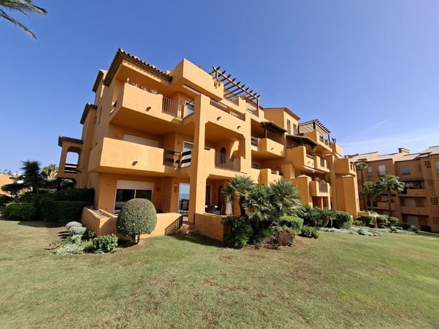 2 soveværelse Lejlighed til salg i La Duquesa / Puerto de la Duquesa, Manilva med swimmingpool garage - € 620.000 (Ref: 10120942)